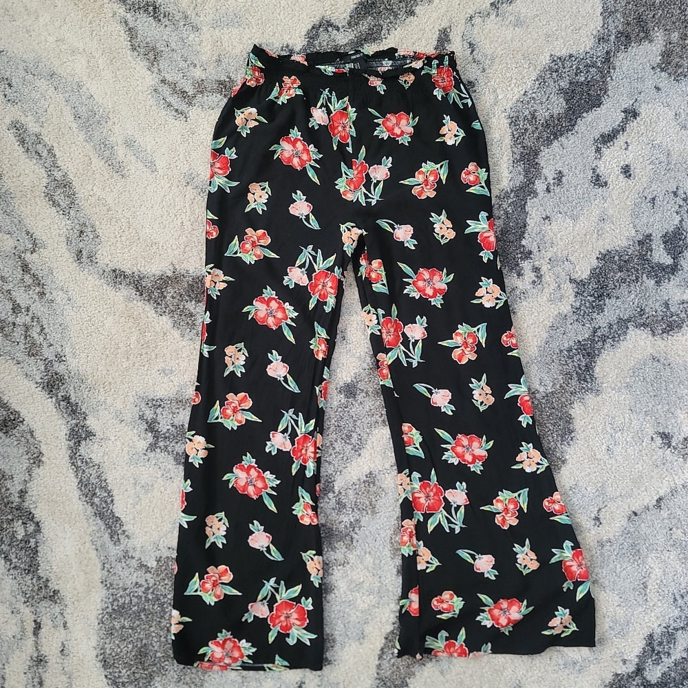 FOREVER 21 Women's Medium Pants
